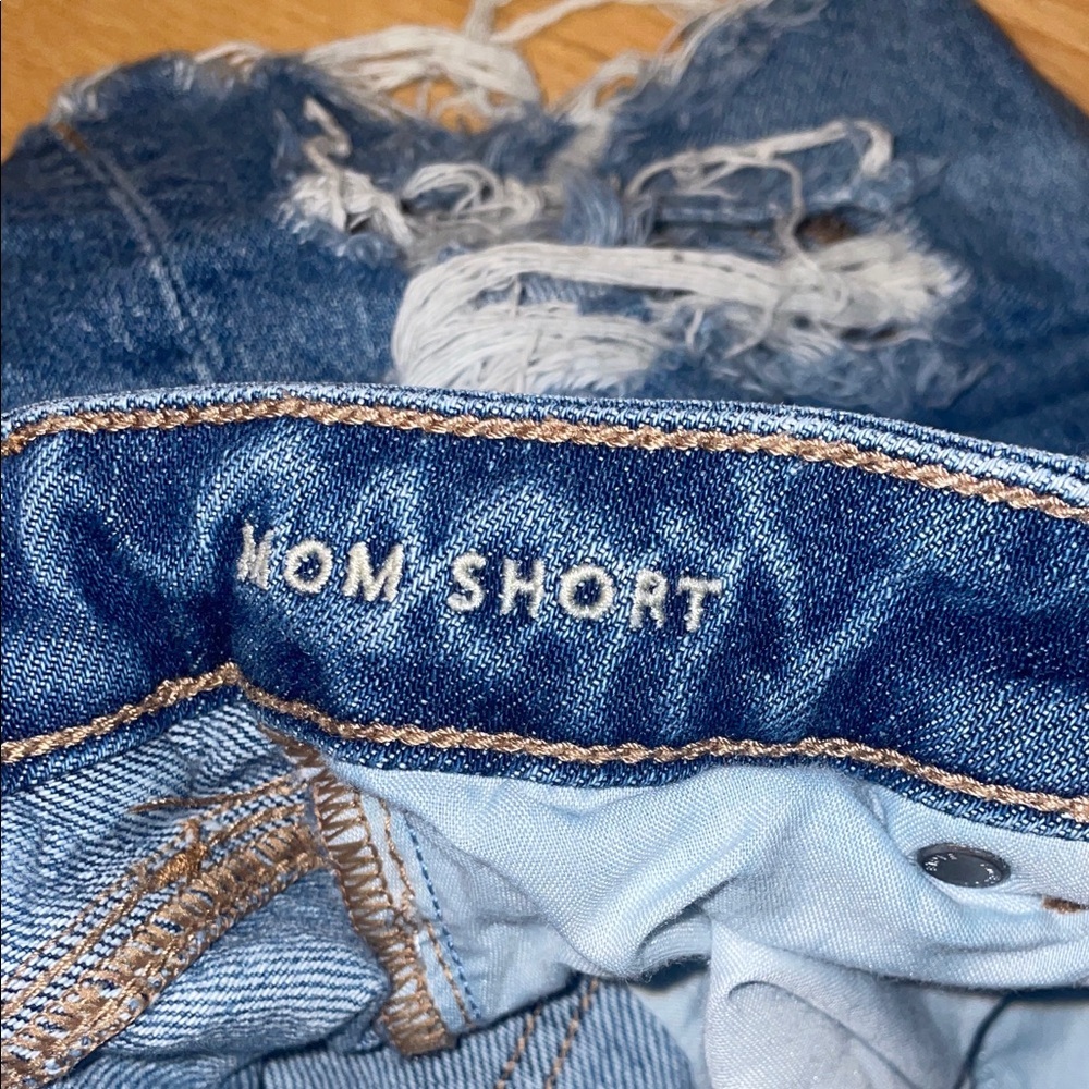 American Eagle Denim Mom Shorts - Picture 7 of 9